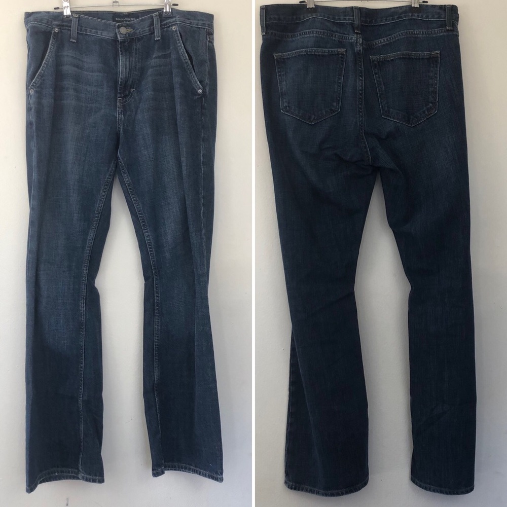 Banana Republic medium wash jeans 33x32